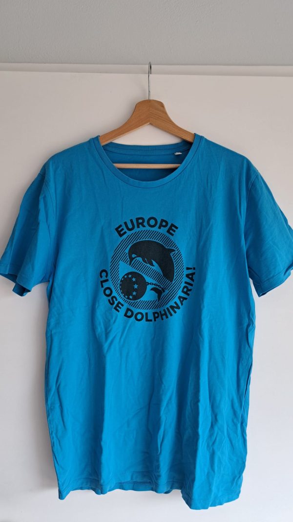 T-shirt: Close Dolphinaria